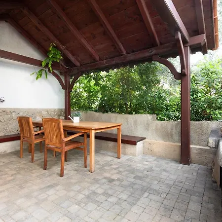 Brand New Apartments Viktorija Just 250M From The Beach! Krk Town Exterior photo