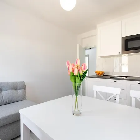 Brand New Apartments Viktorija Just 250M From The Beach! Krk Town Exterior photo