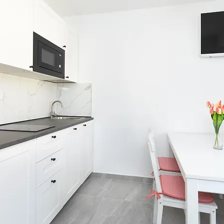 Brand New Apartments Viktorija Just 250M From The Beach! Krk Town Exterior photo
