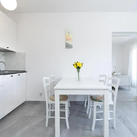 Brand New Apartments Viktorija Just 250M From The Beach! Krk Town Exterior photo