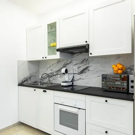 Brand New Apartments Viktorija Just 250M From The Beach! Krk Town Exterior photo