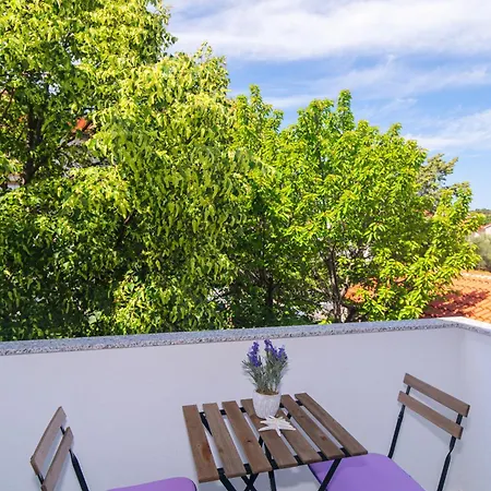 Brand New Apartments Viktorija Just 250M From The Beach! Krk Town Exterior photo