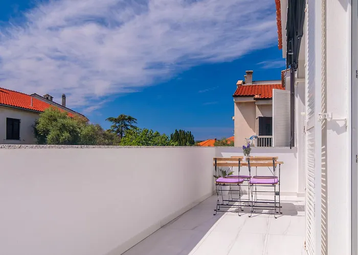 Brand New Apartments Viktorija Just 250M From The Beach!